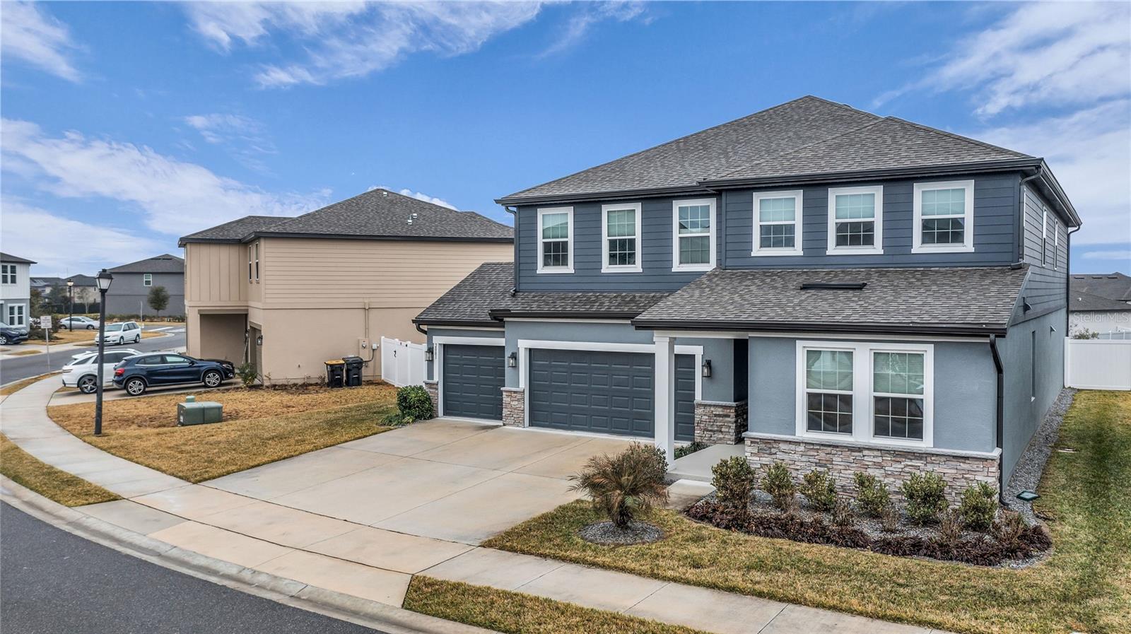 Image 2 of 68 For 2081 Derwent Drive