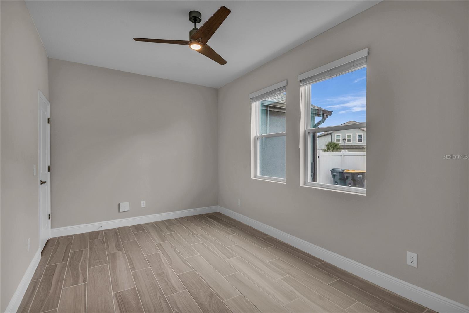 Image 22 of 68 For 2081 Derwent Drive