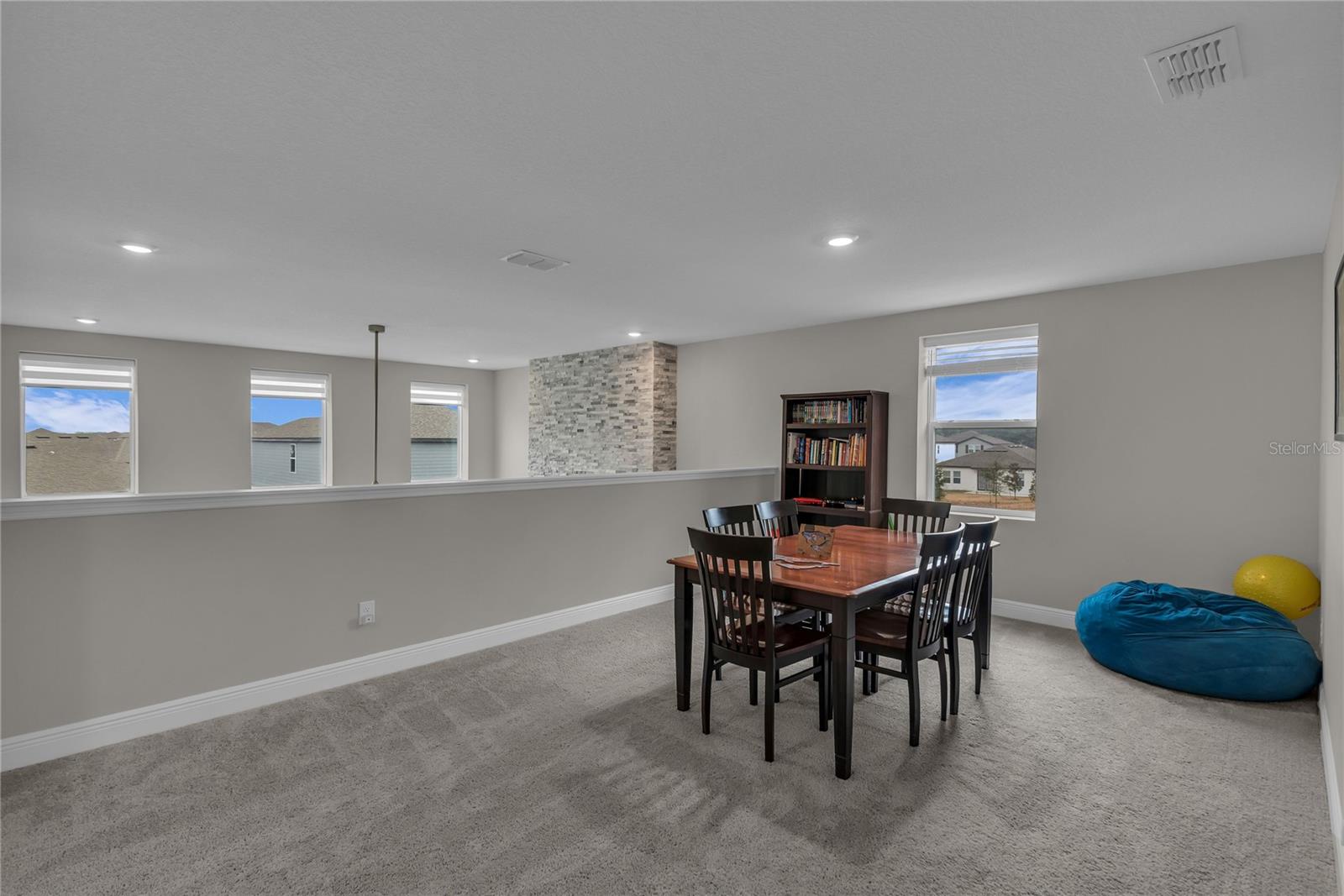 Image 25 of 68 For 2081 Derwent Drive