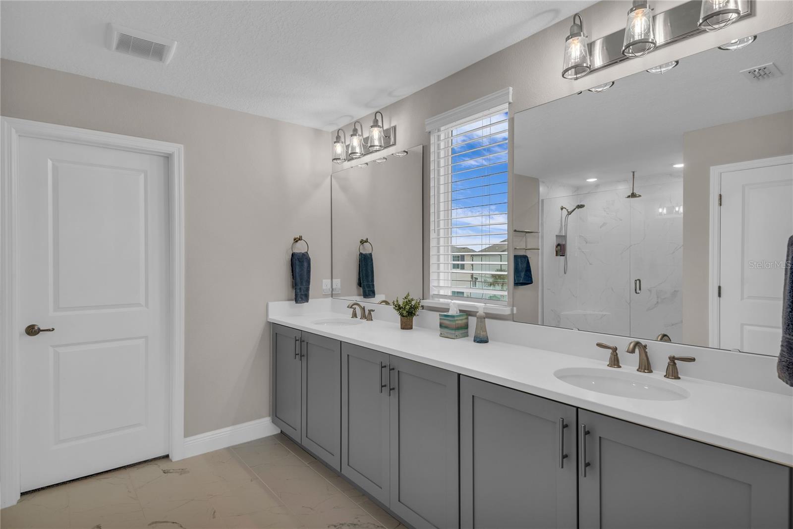 Image 30 of 68 For 2081 Derwent Drive