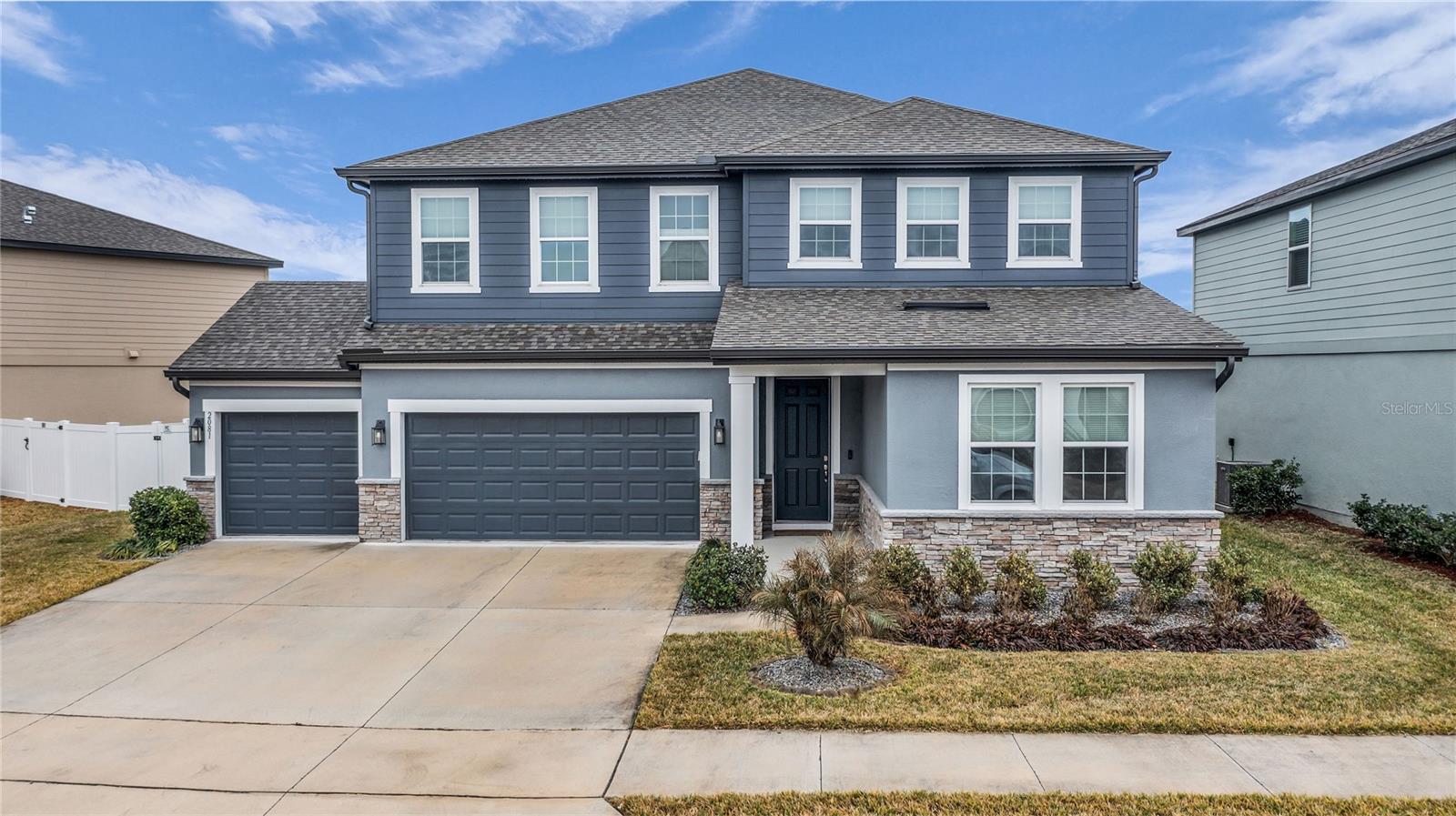 Image 4 of 68 For 2081 Derwent Drive