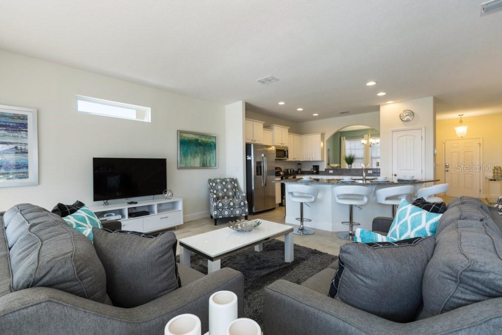 Image 7 of 32 For 5423 Oakgrain Court