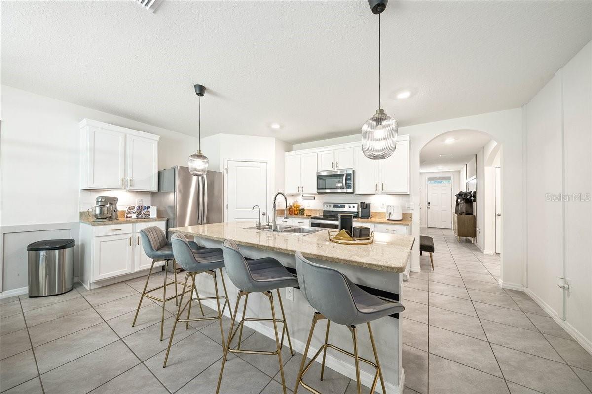 Image 19 of 56 For 160 Hickory Course Loop