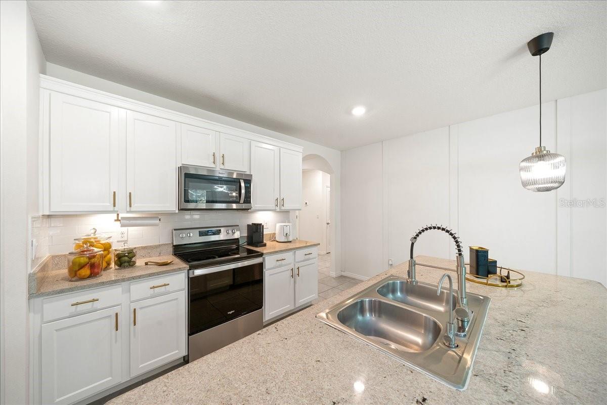 Image 23 of 56 For 160 Hickory Course Loop