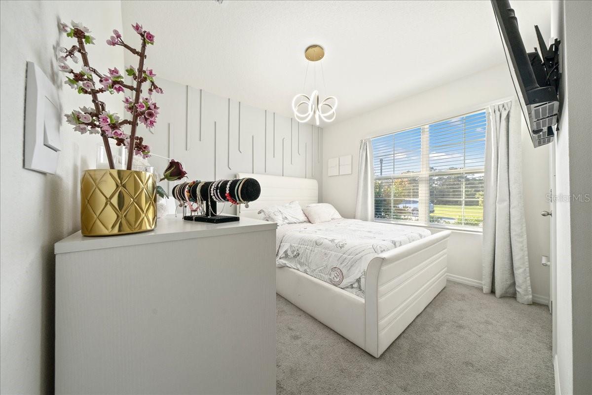 Image 25 of 56 For 160 Hickory Course Loop