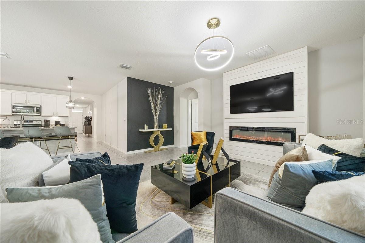 Image 6 of 56 For 160 Hickory Course Loop