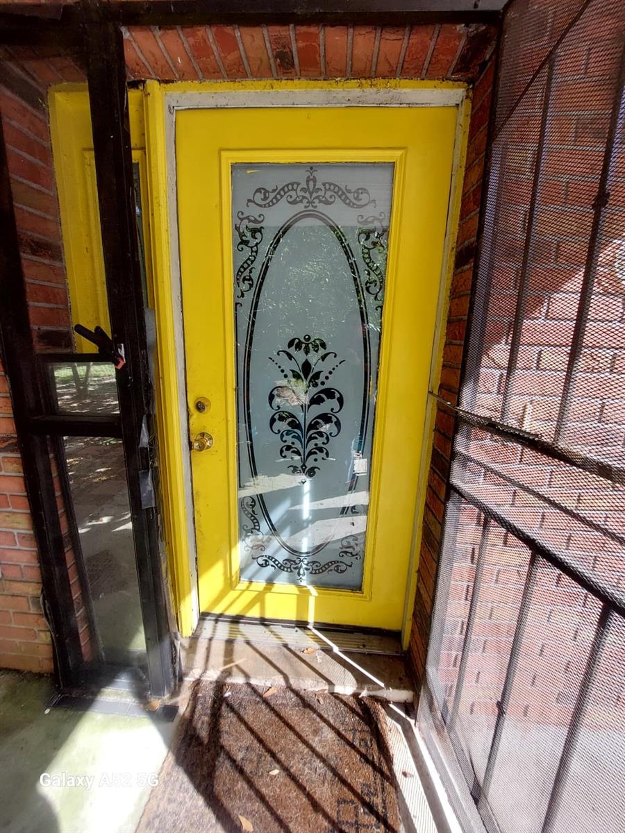 Image 2 of 7 For 1315 9th Street