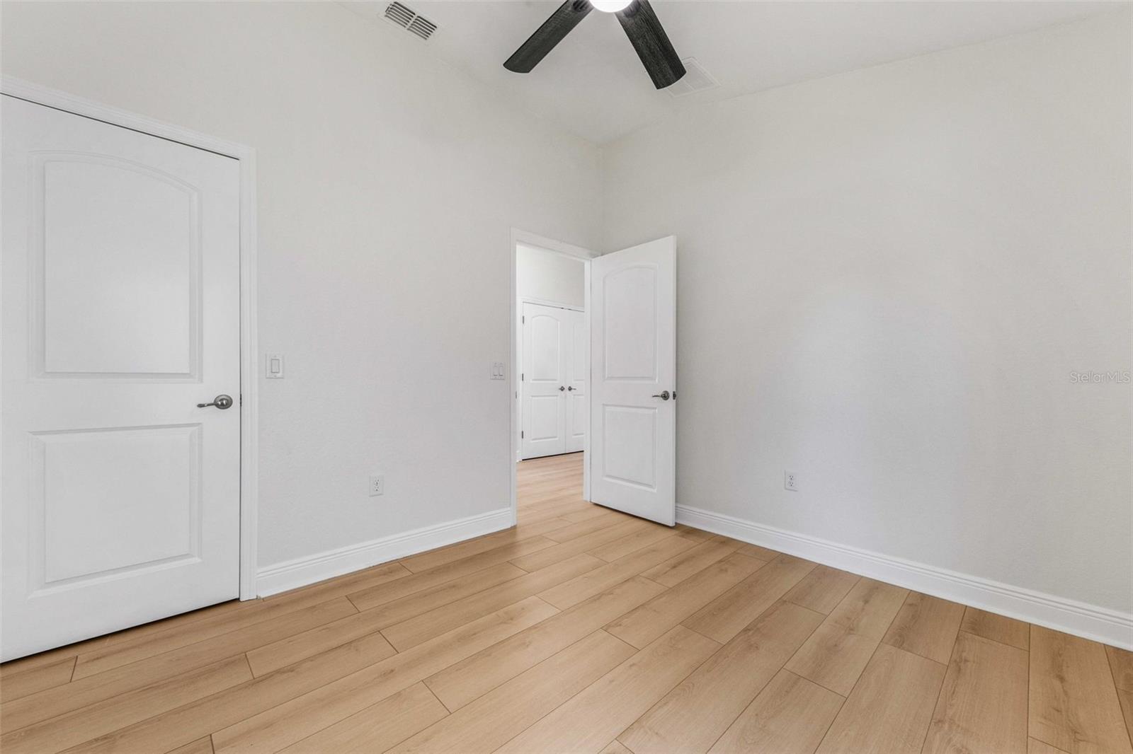 Image 15 of 29 For 1151 Myopia Hunt Club Drive