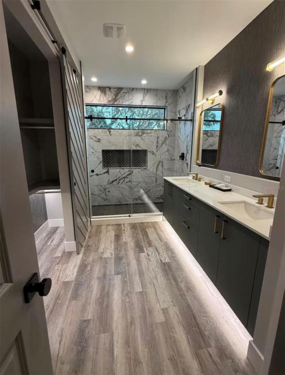 Image 12 of 22 For 1642 Triangle Avenue