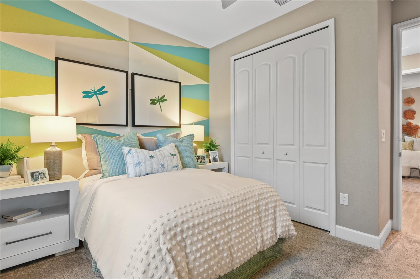 Image 5 of 19 For 14511 Banks Court