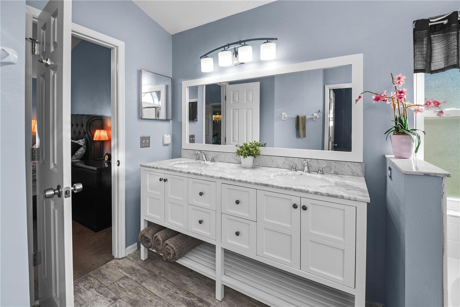 Image 14 of 31 For 3837 Blackberry Circle