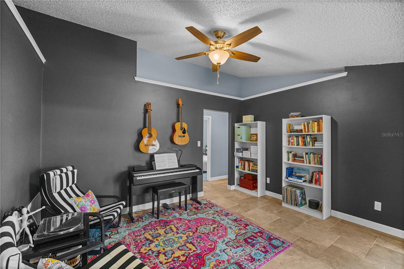 Image 15 of 31 For 3837 Blackberry Circle