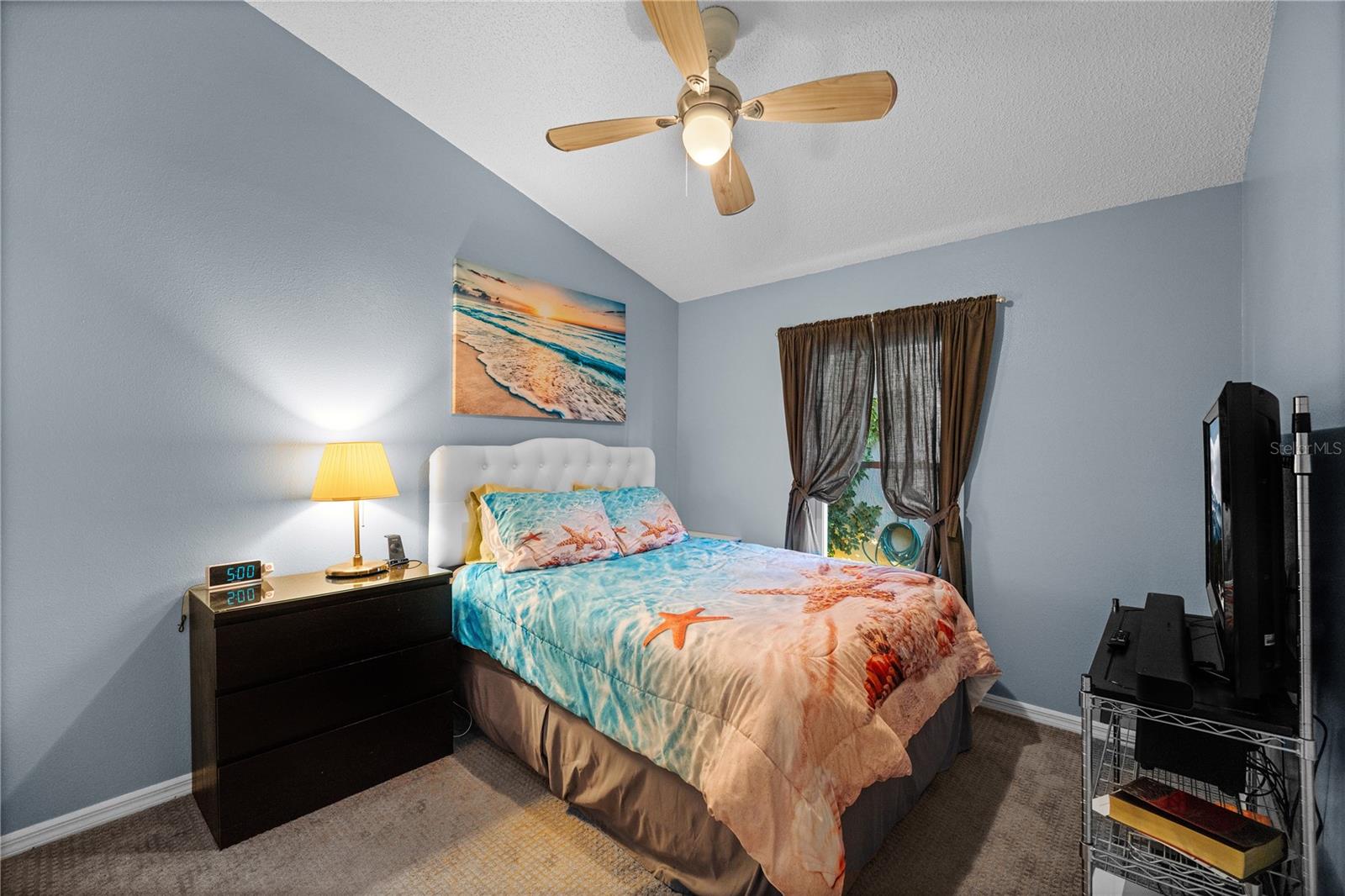 Image 16 of 31 For 3837 Blackberry Circle