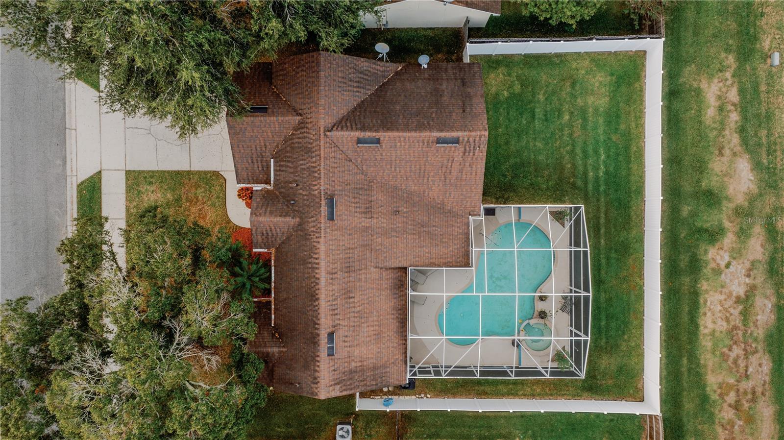 Image 2 of 31 For 3837 Blackberry Circle