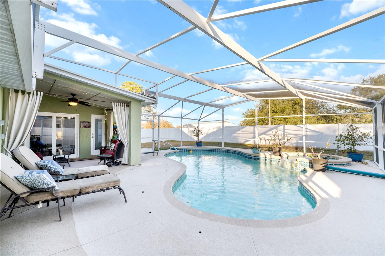 Image 4 of 31 For 3837 Blackberry Circle