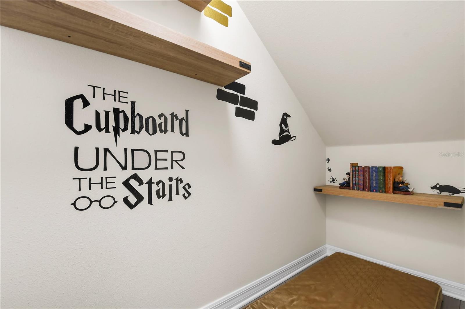 Image 19 of 64 For 1707 Kona Lane