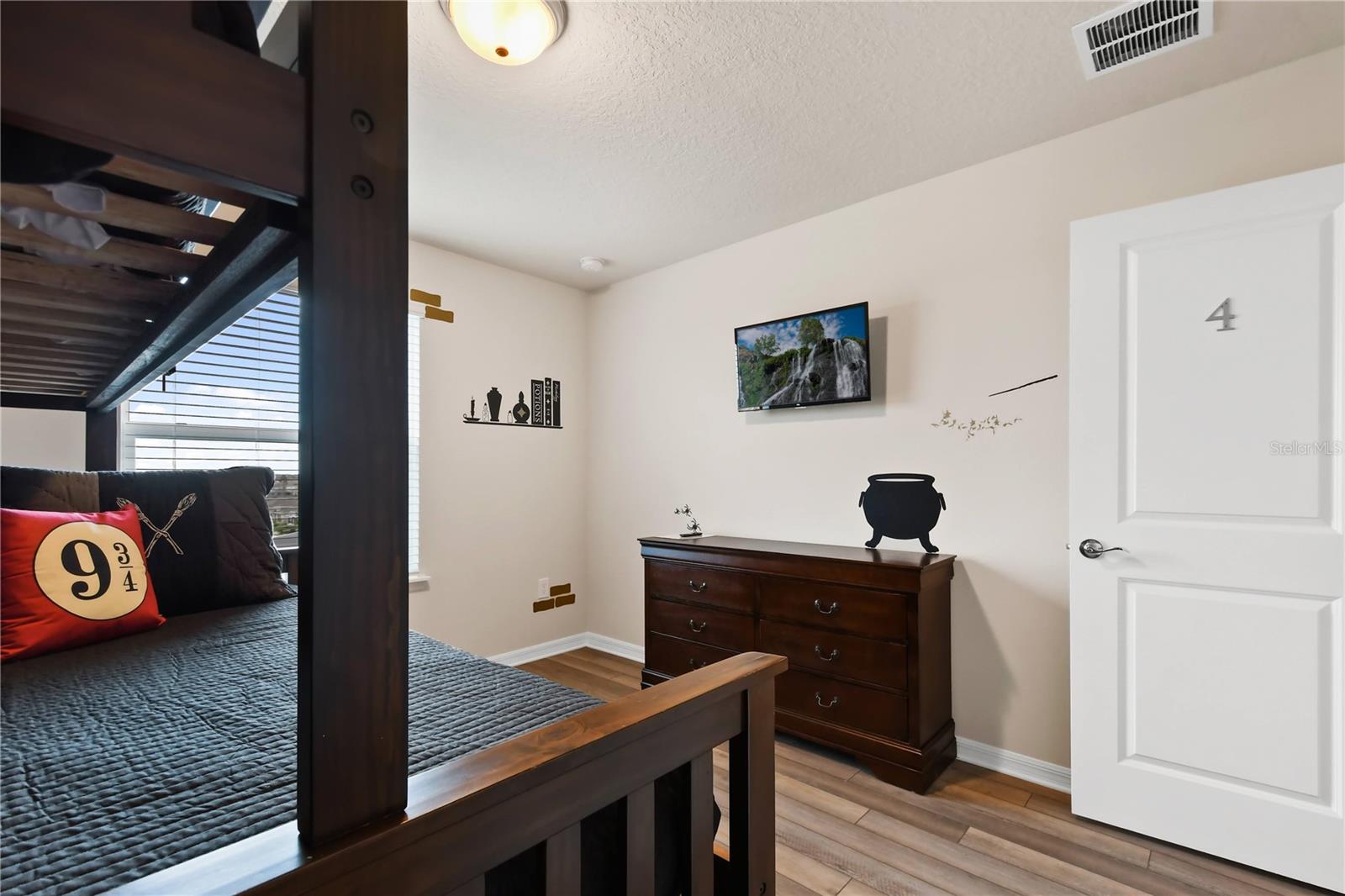 Image 31 of 64 For 1707 Kona Lane