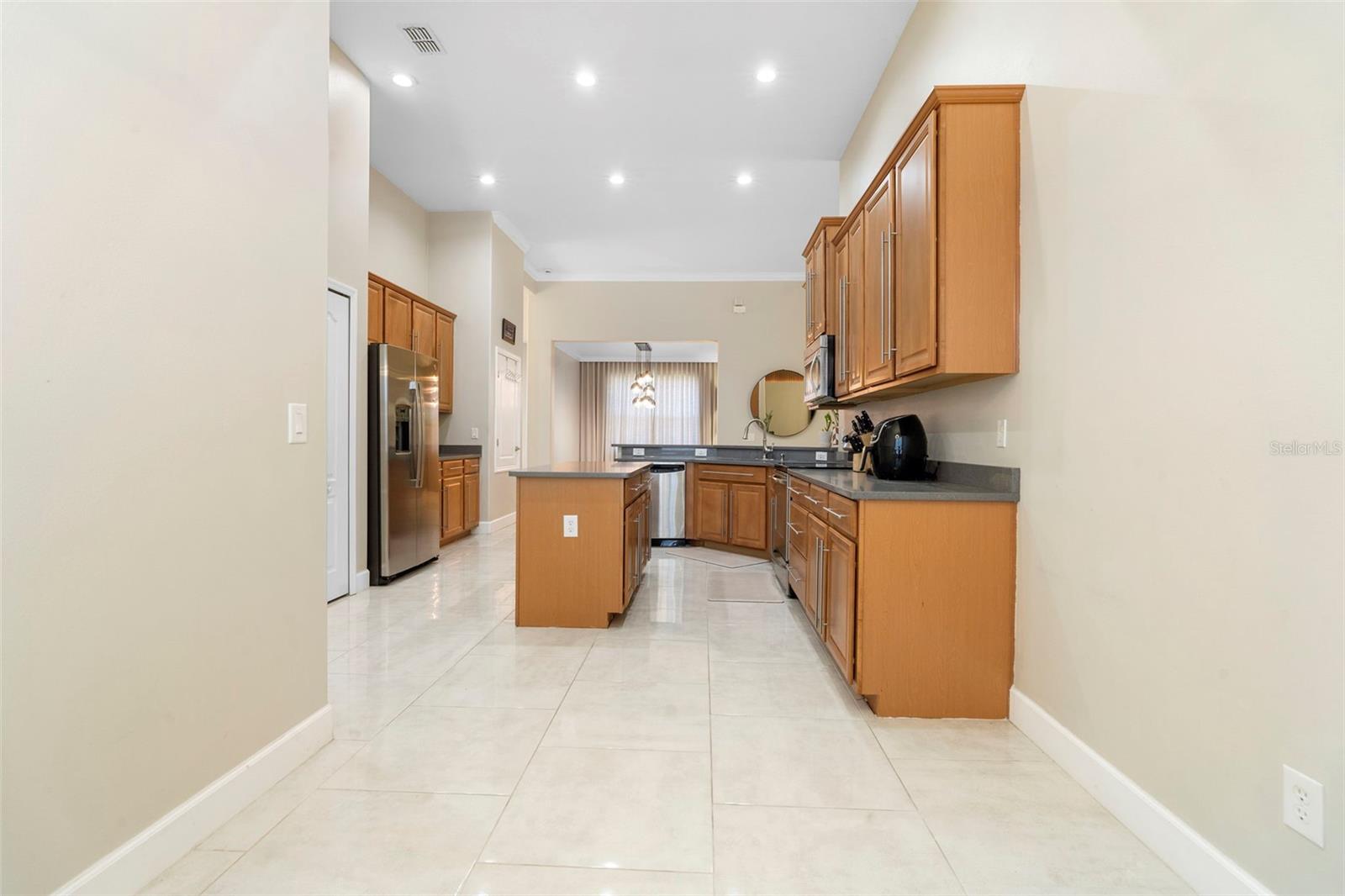 Image 14 of 51 For 2413 Courtown Court