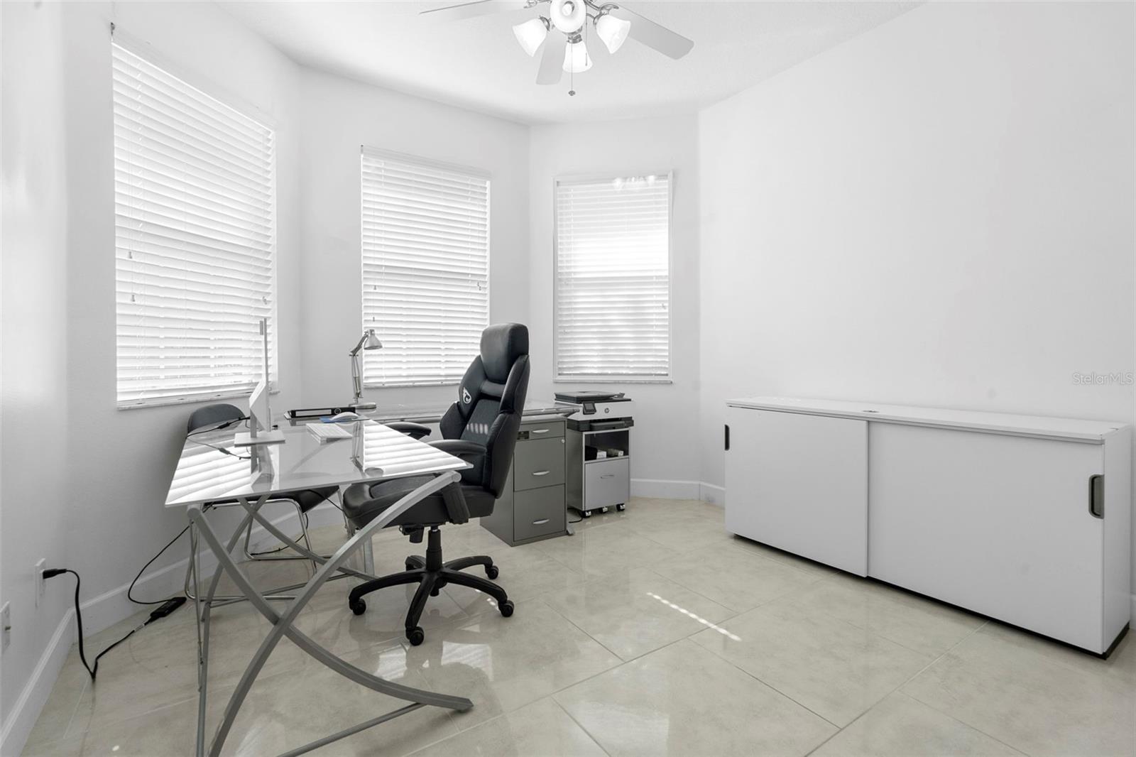 Image 23 of 51 For 2413 Courtown Court