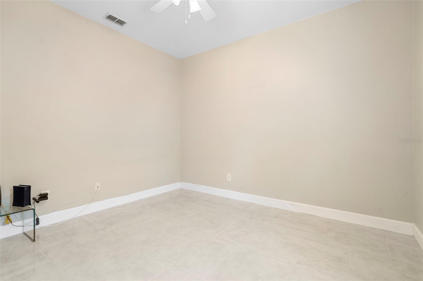 Image 38 of 51 For 2413 Courtown Court