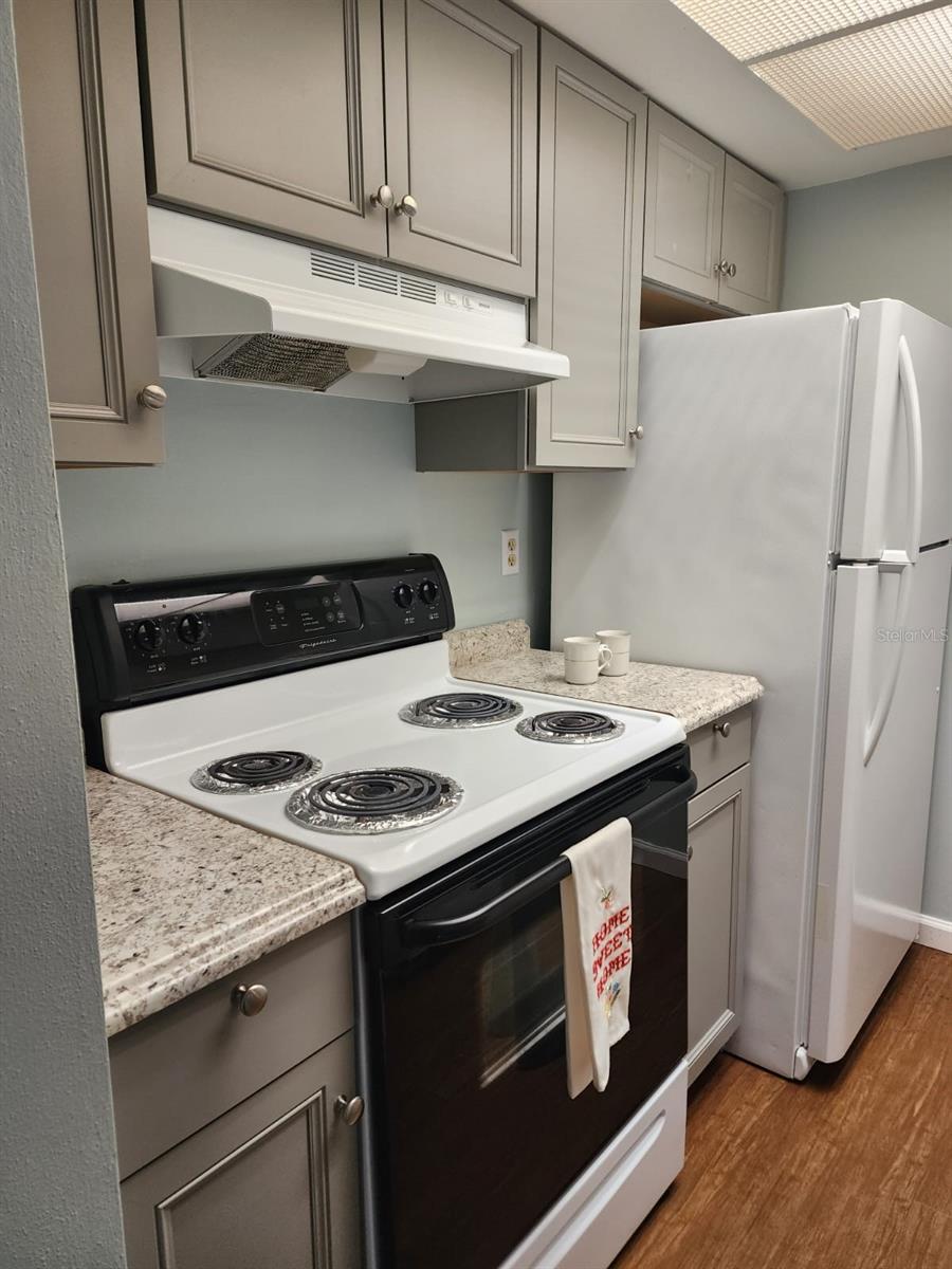 Image 3 of 11 For 6082 Peregrine Avenue D11