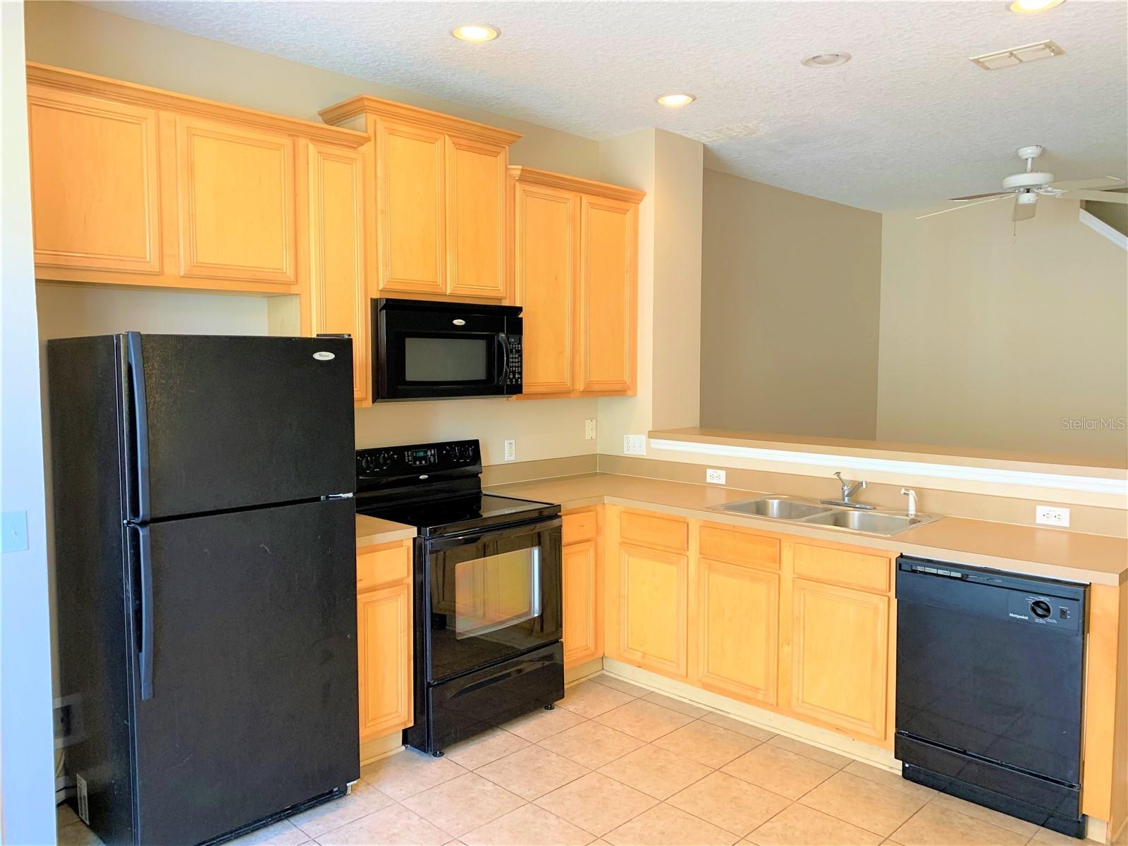 Image 2 of 13 For 5311 Paradise Cay Circle