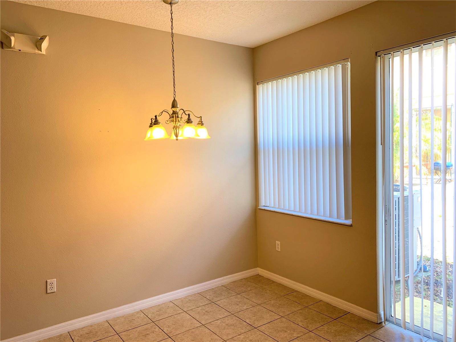 Image 5 of 13 For 5311 Paradise Cay Circle