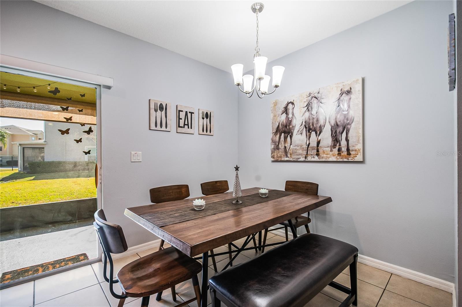 Image 15 of 41 For 407 Arbor Lakes Drive