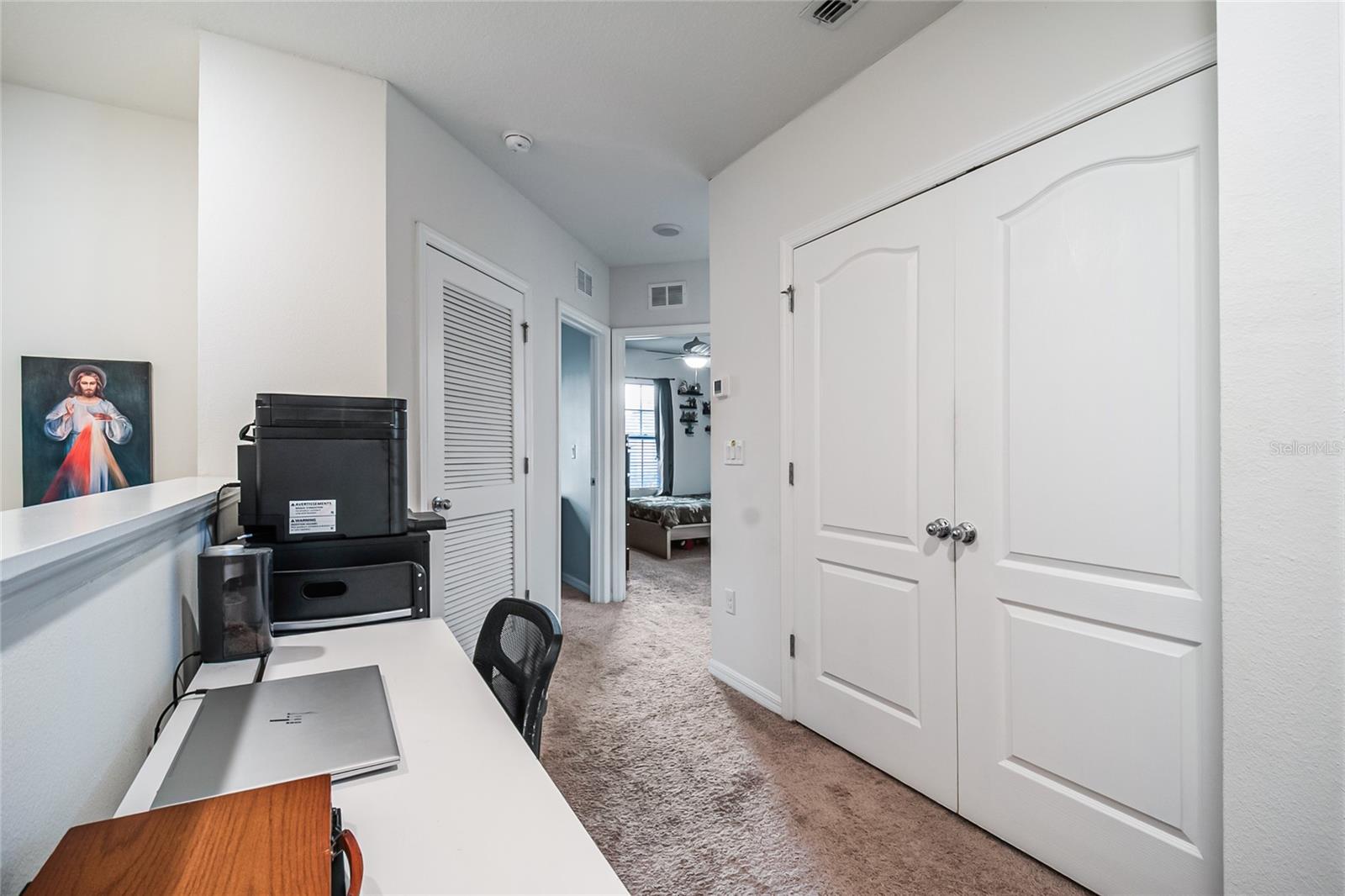 Image 22 of 41 For 407 Arbor Lakes Drive