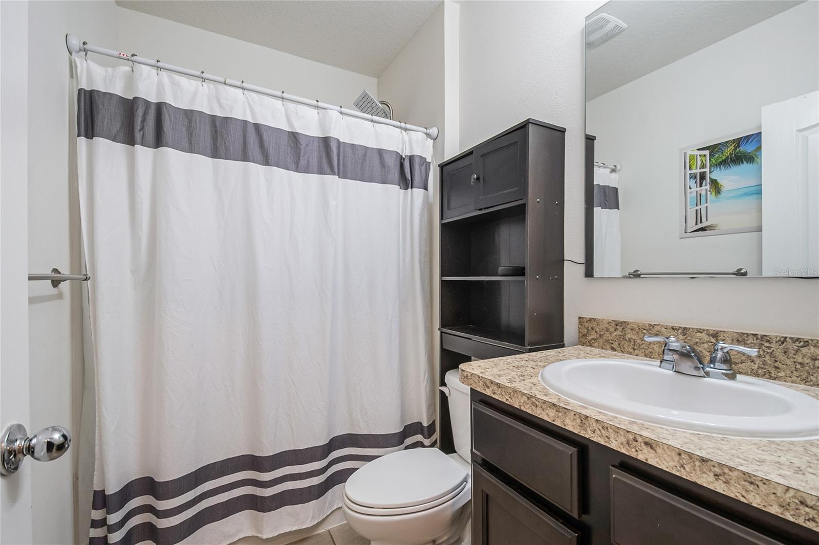 Image 29 of 41 For 407 Arbor Lakes Drive