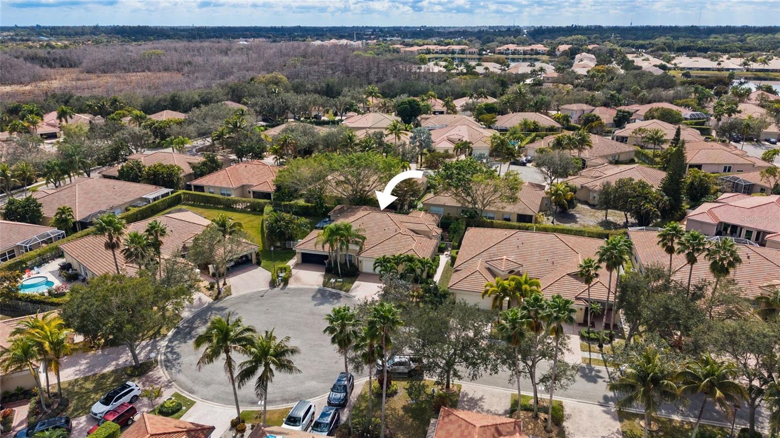 Image 18 of 29 For 8400 Nicholls Point