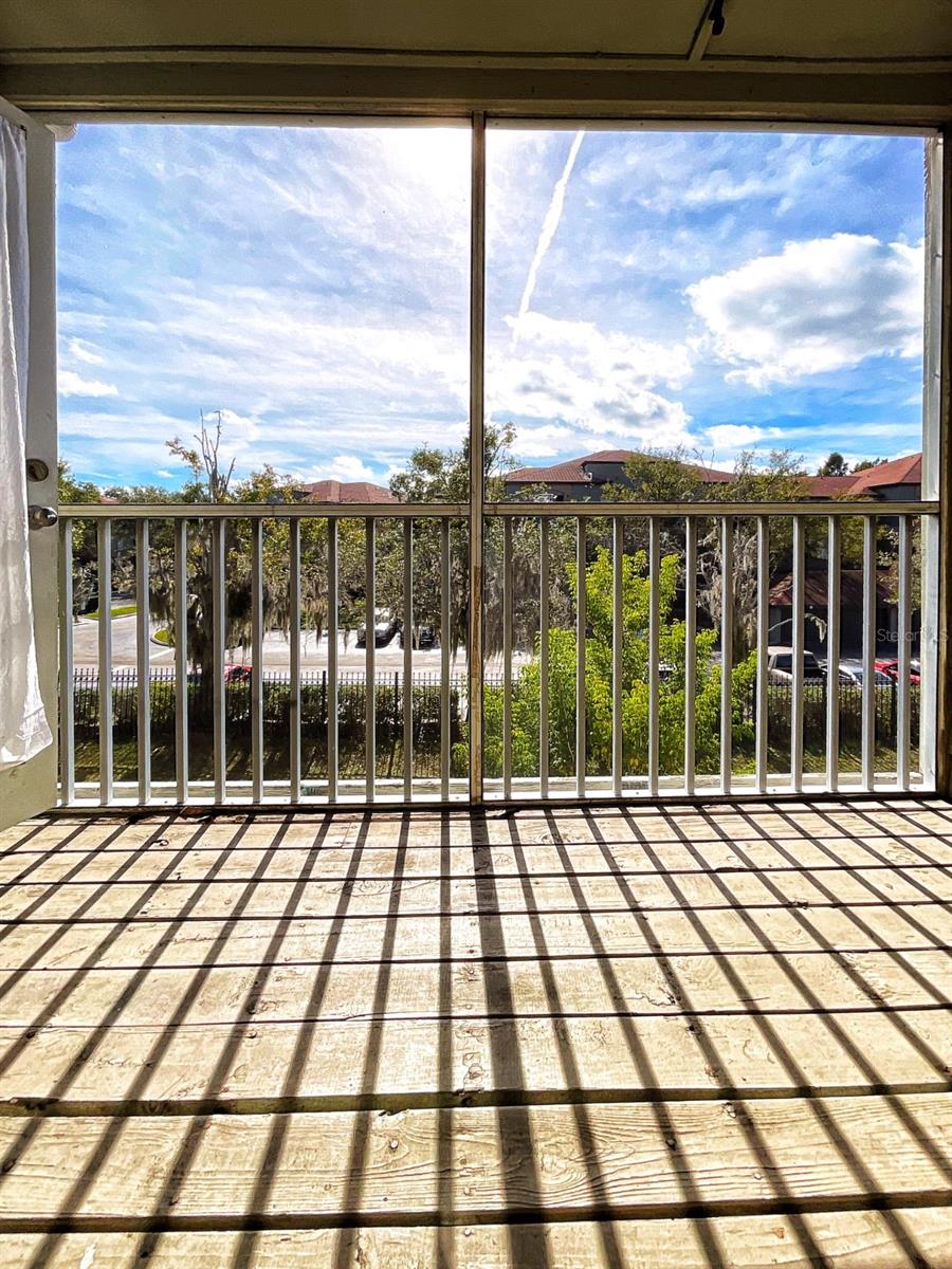 Image 25 of 33 For 6148 Westgate Drive 302