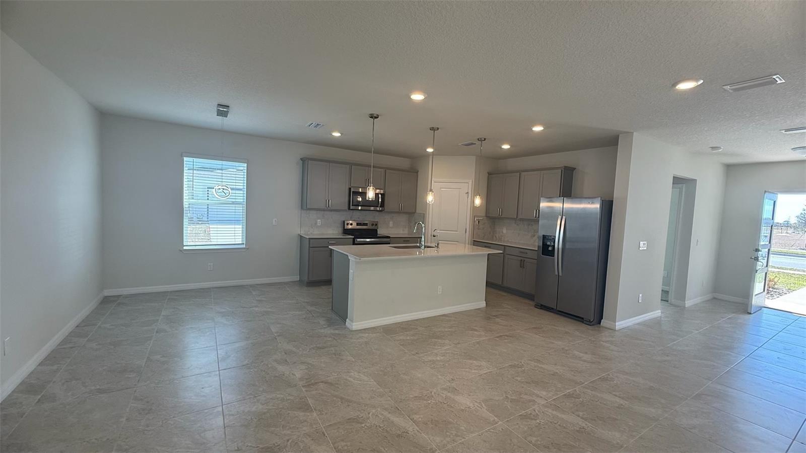 Image 10 of 30 For 5054 Holm Oak Drive