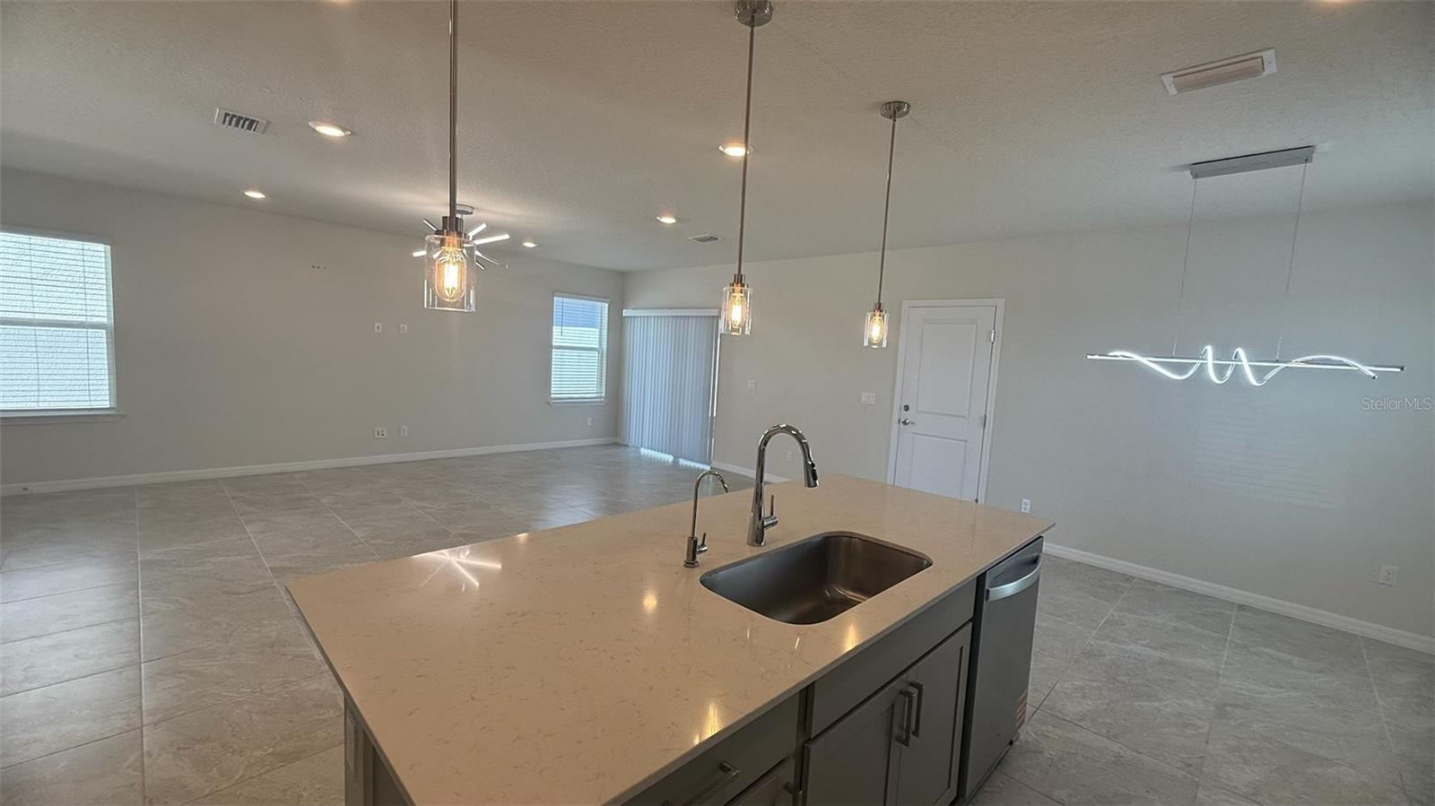 Image 5 of 30 For 5054 Holm Oak Drive