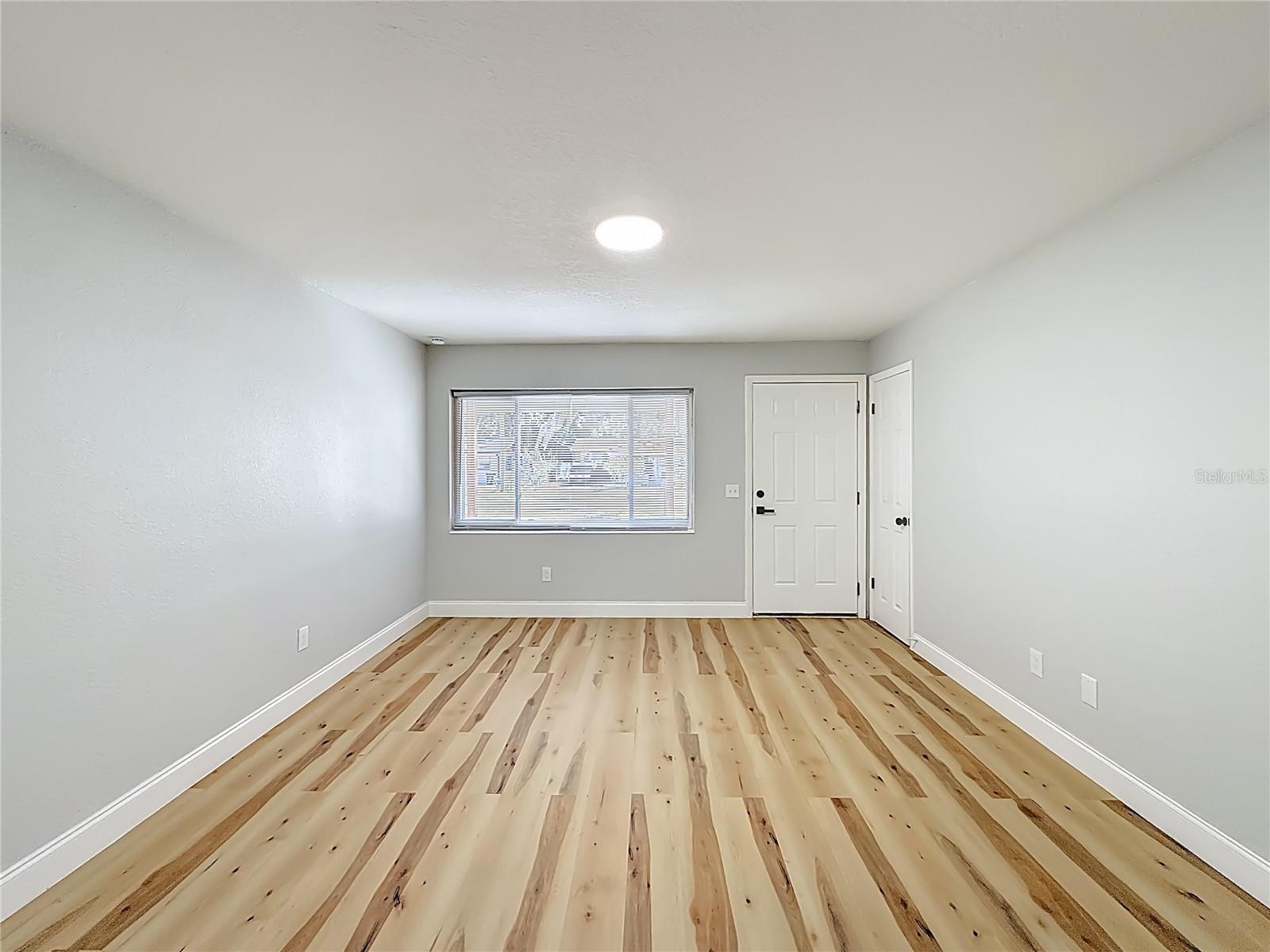 Image 13 of 60 For 2112 7th Avenue