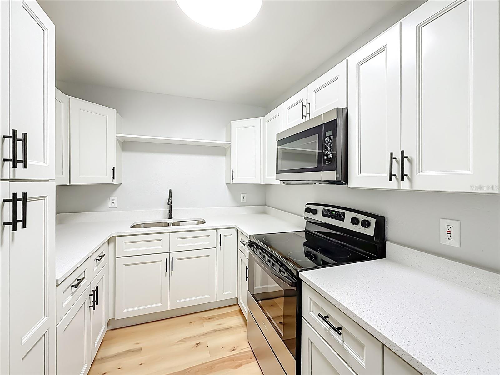 Image 17 of 60 For 2112 7th Avenue