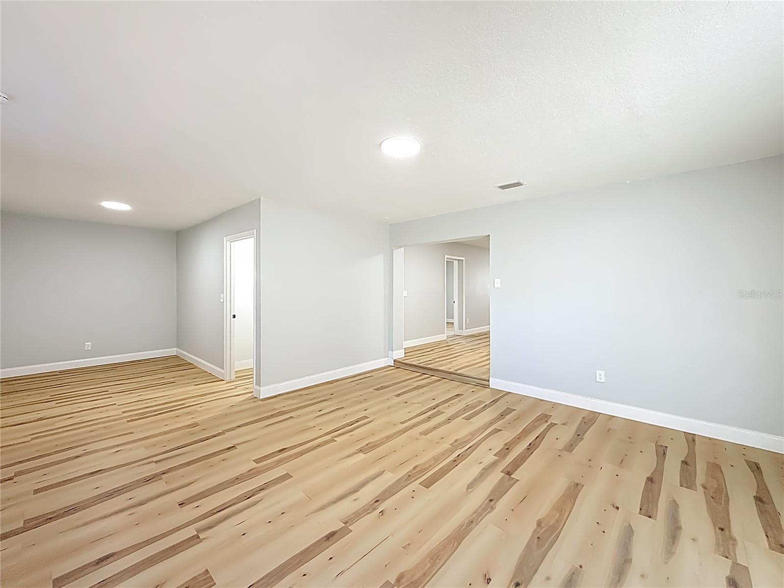 Image 23 of 60 For 2112 7th Avenue