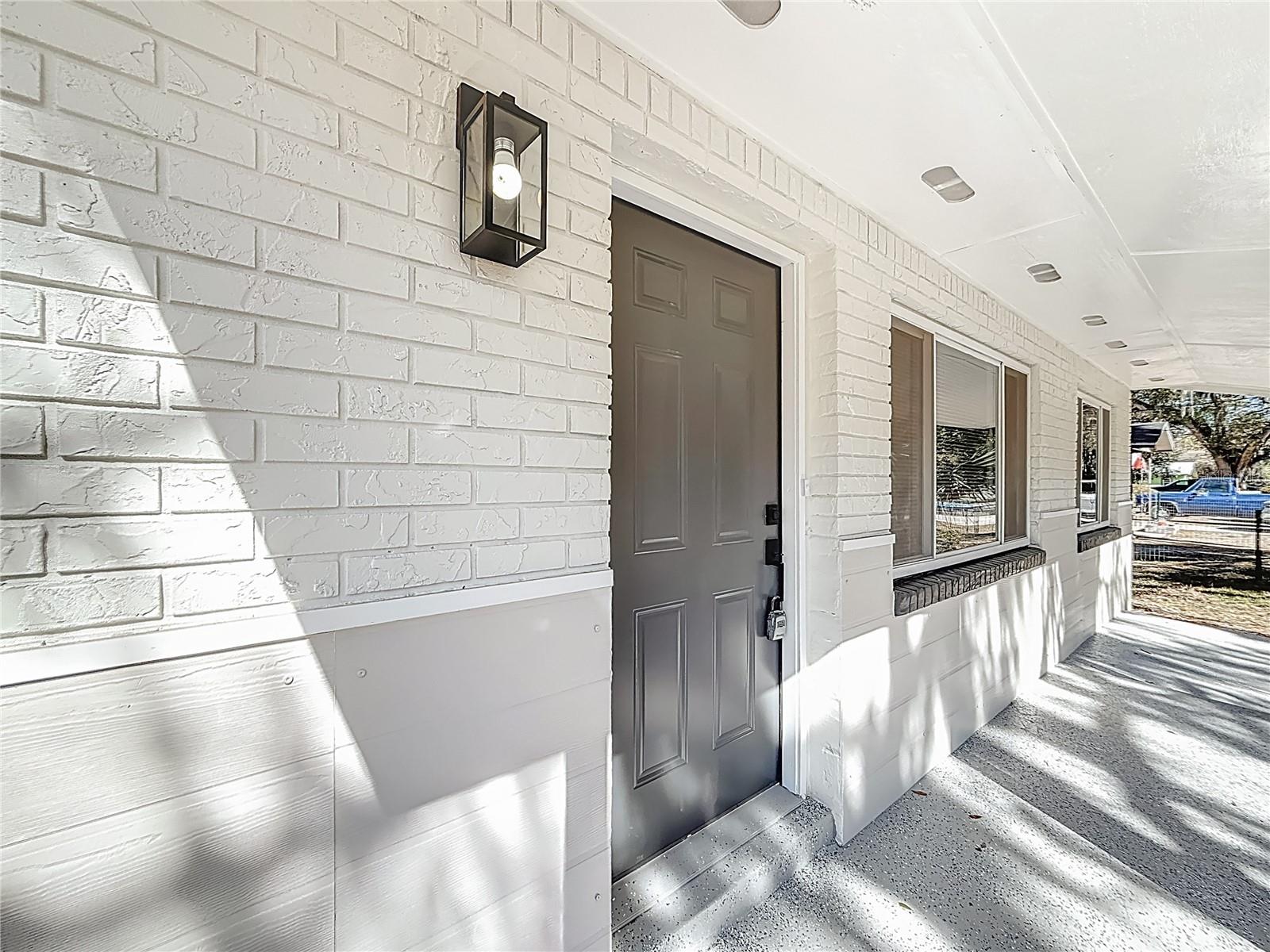 Image 9 of 60 For 2112 7th Avenue