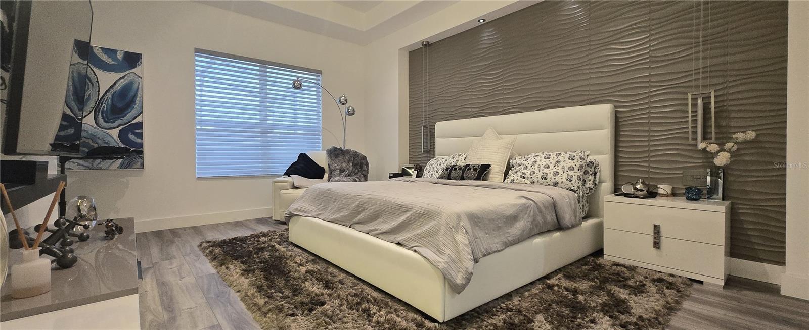 Image 13 of 24 For 8206 Via Bella Notte