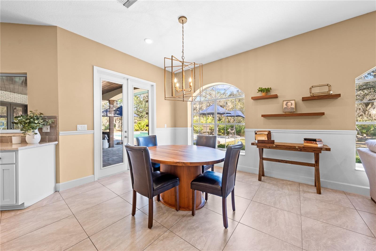 Image 27 of 94 For 4231 Albritton Road