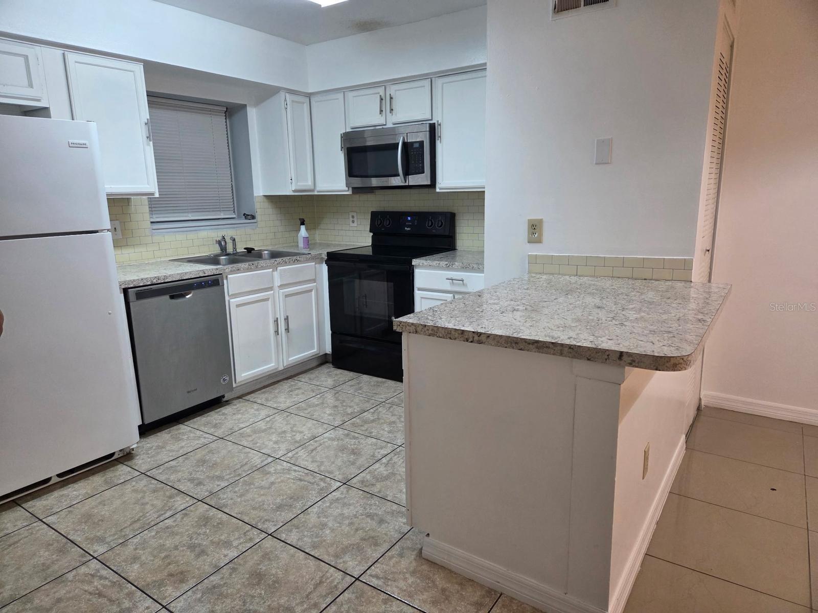 Image 12 of 18 For 4367 White Pine Avenue 4