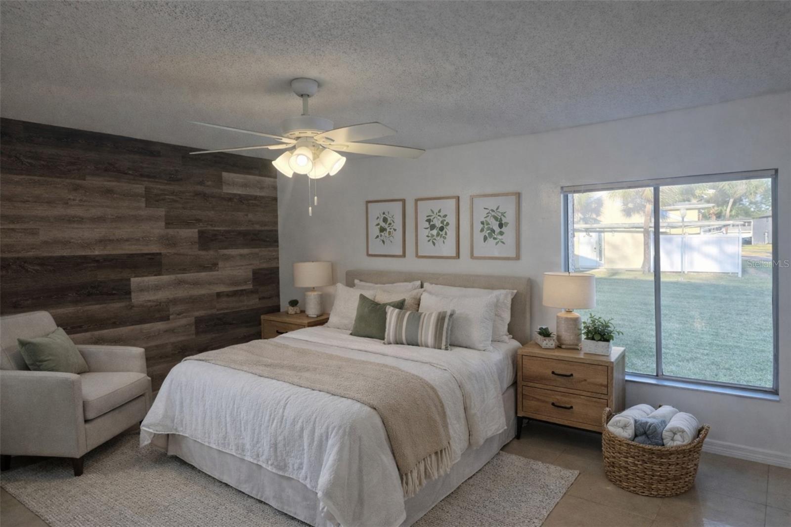 Image 4 of 18 For 4367 White Pine Avenue 4