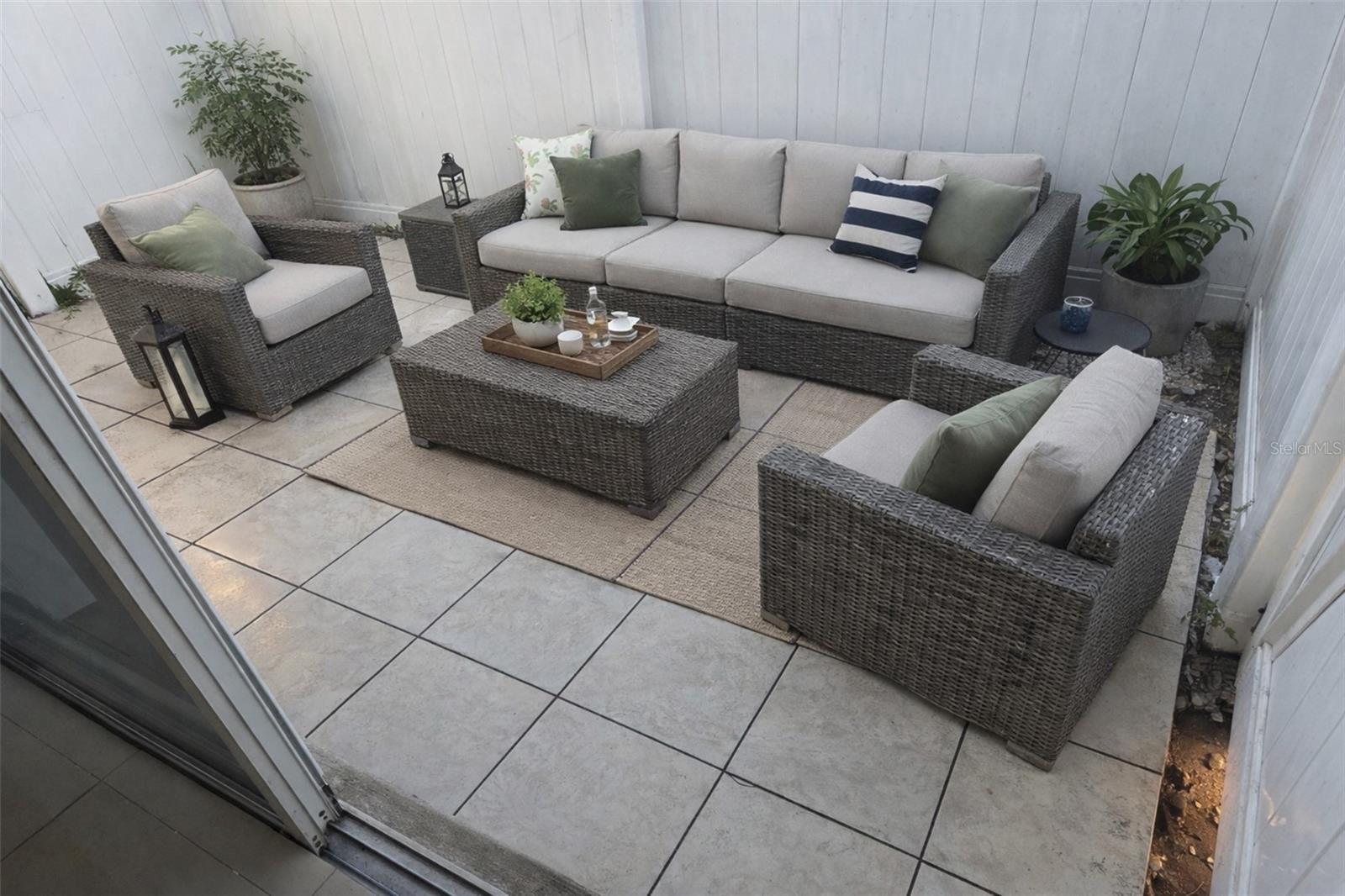 Image 9 of 18 For 4367 White Pine Avenue 4