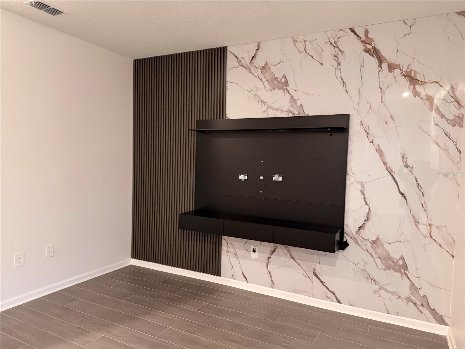 Image 12 of 36 For 1687 Contentment Loop