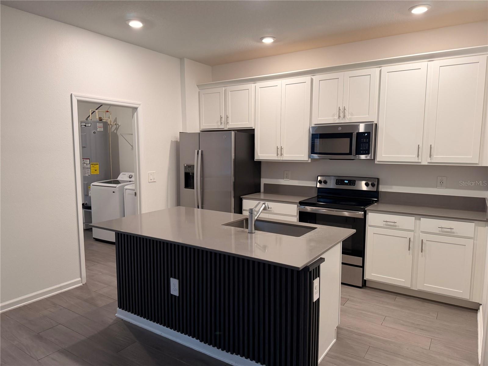 Image 3 of 36 For 1687 Contentment Loop