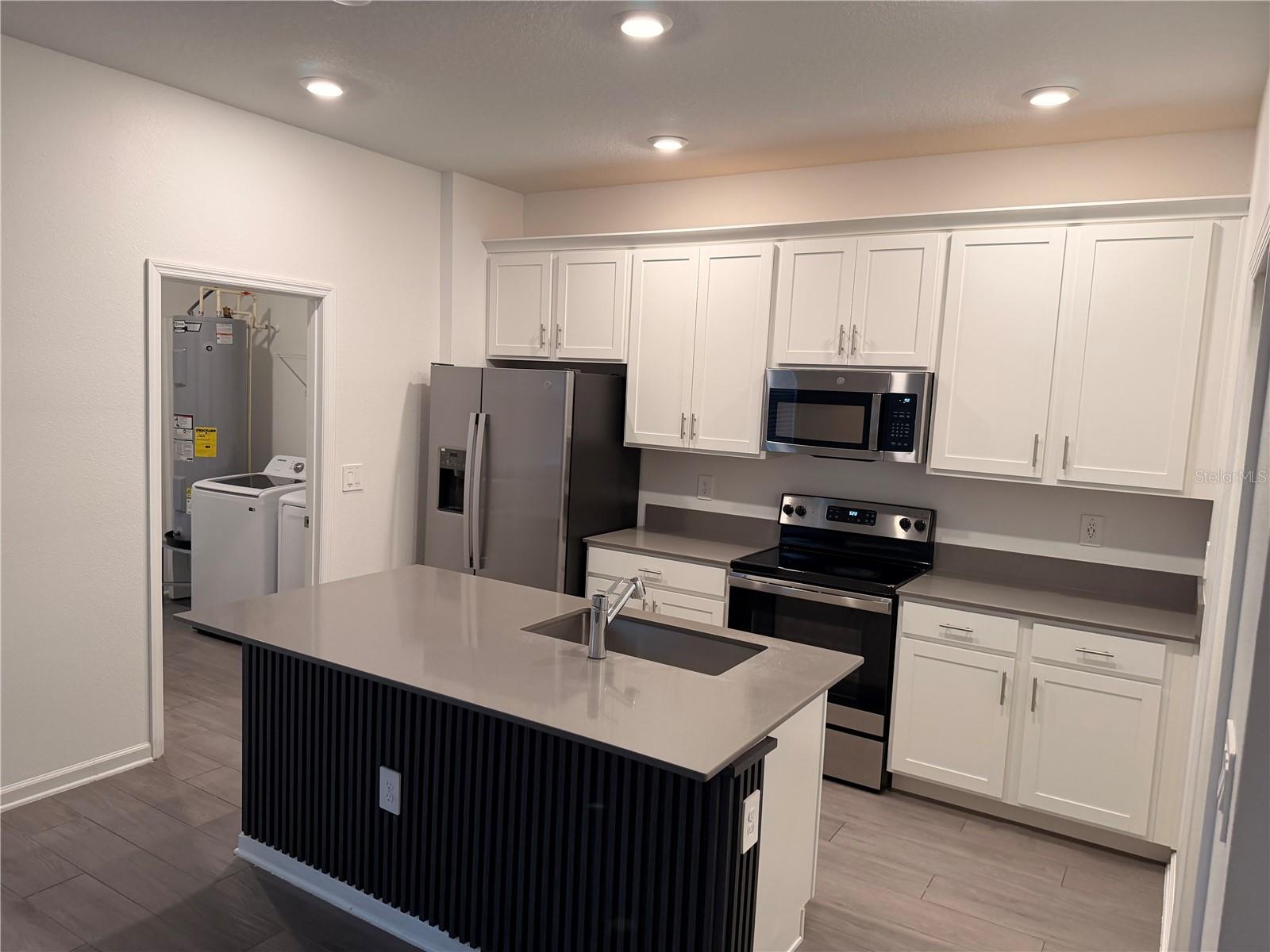 Image 7 of 36 For 1687 Contentment Loop