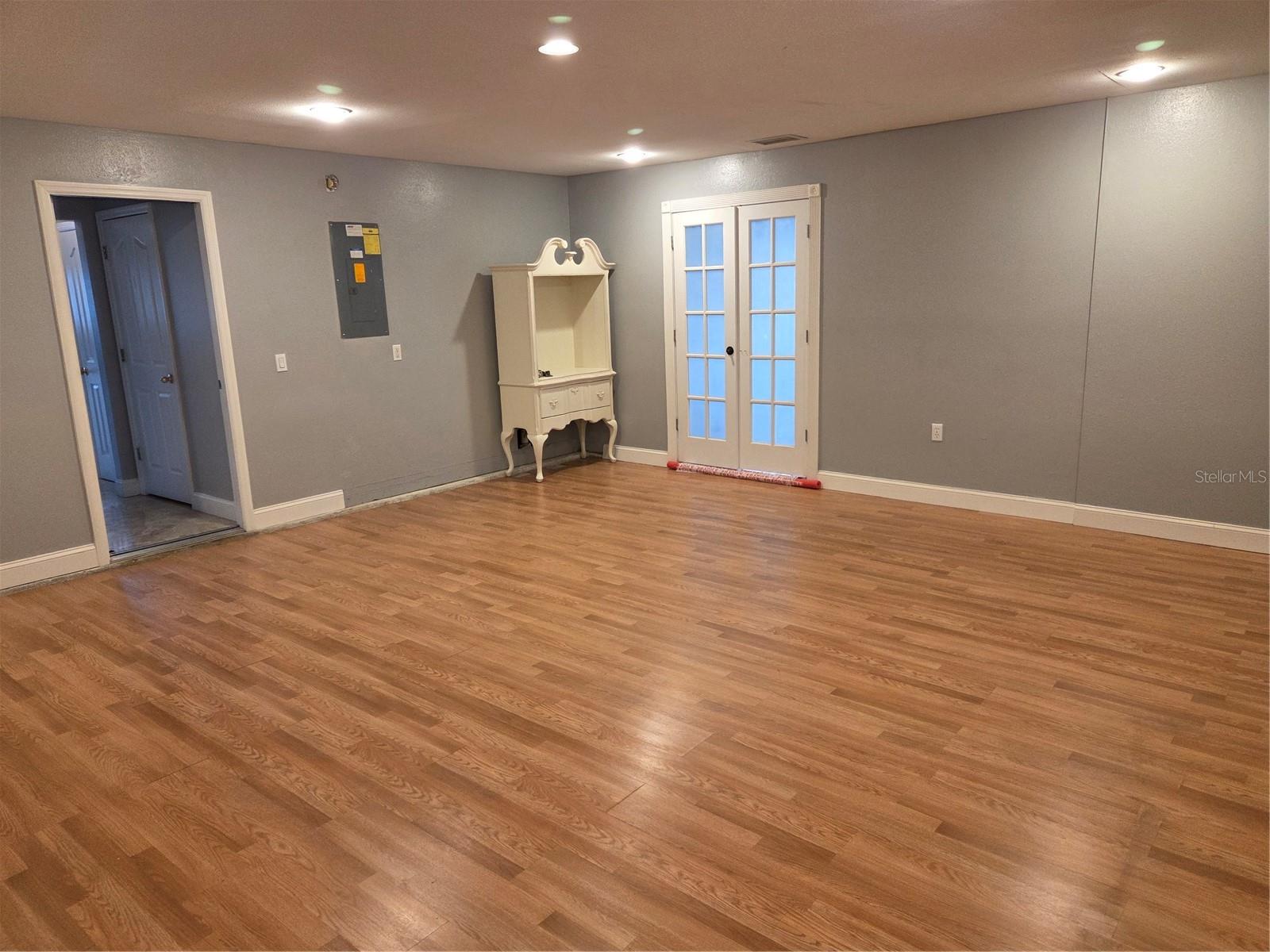 Image 7 of 16 For 2728 Amanda Kay Way