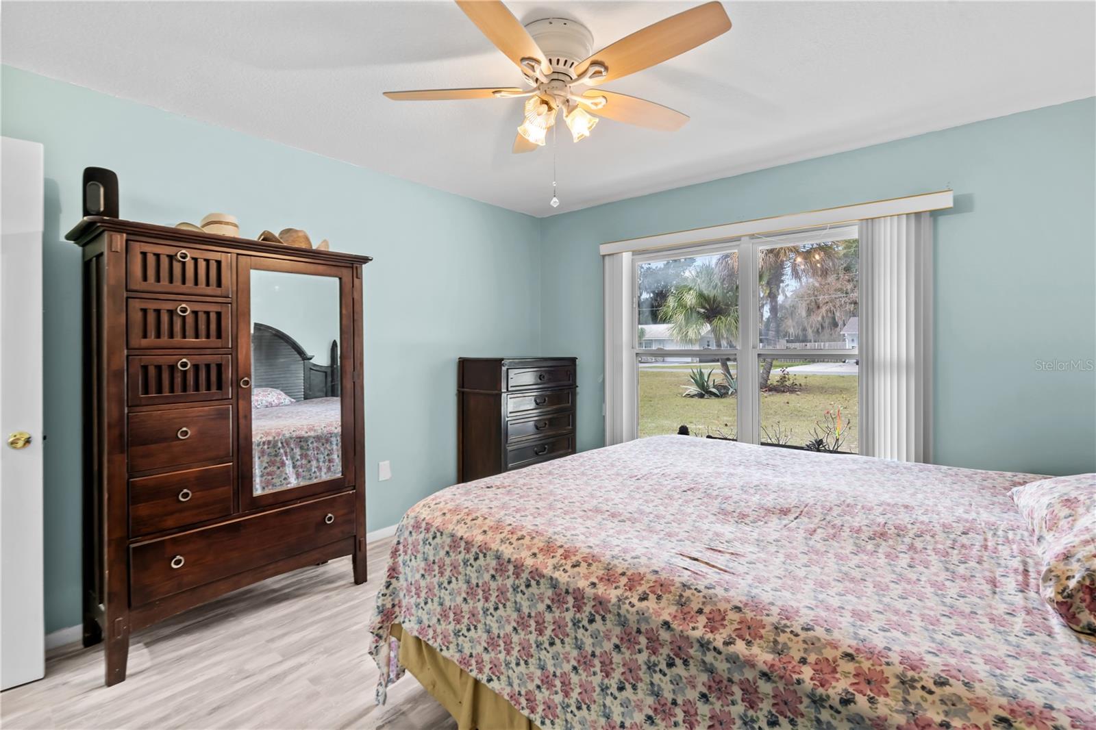 Image 12 of 36 For 32530 Purdum Avenue