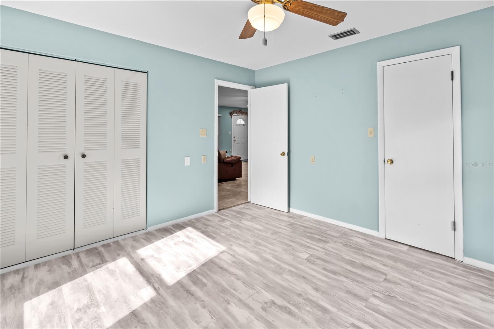 Image 18 of 36 For 32530 Purdum Avenue