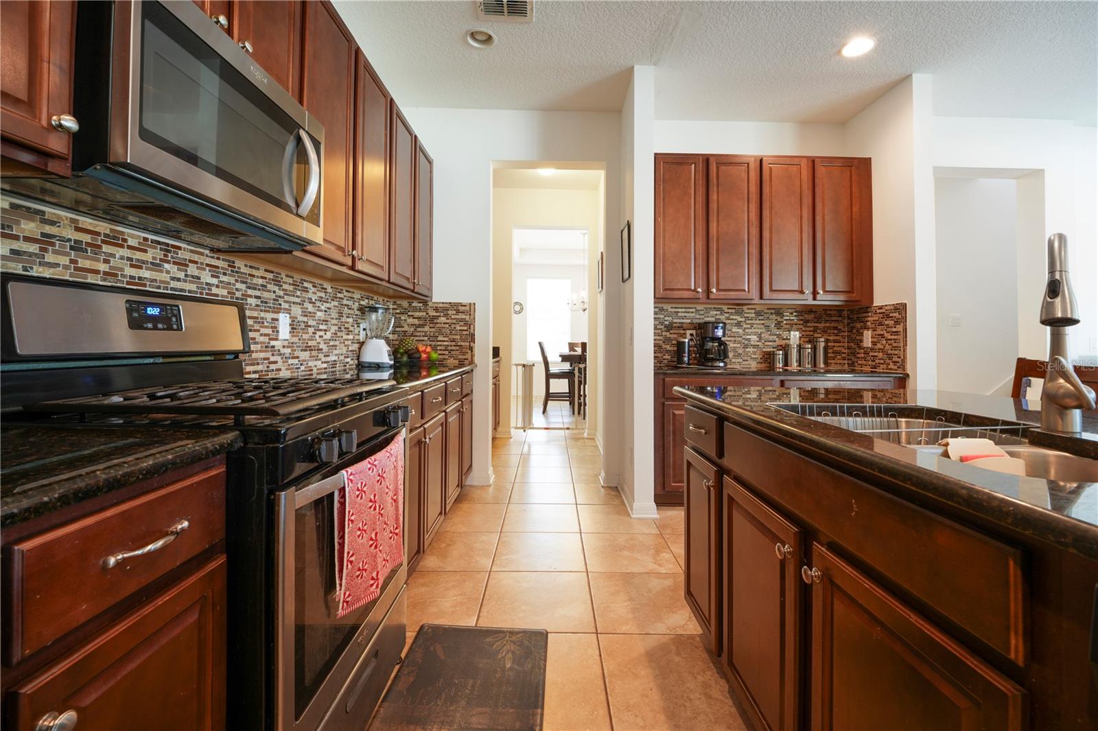 Image 10 of 23 For 15043 Pigeon Plum Lane